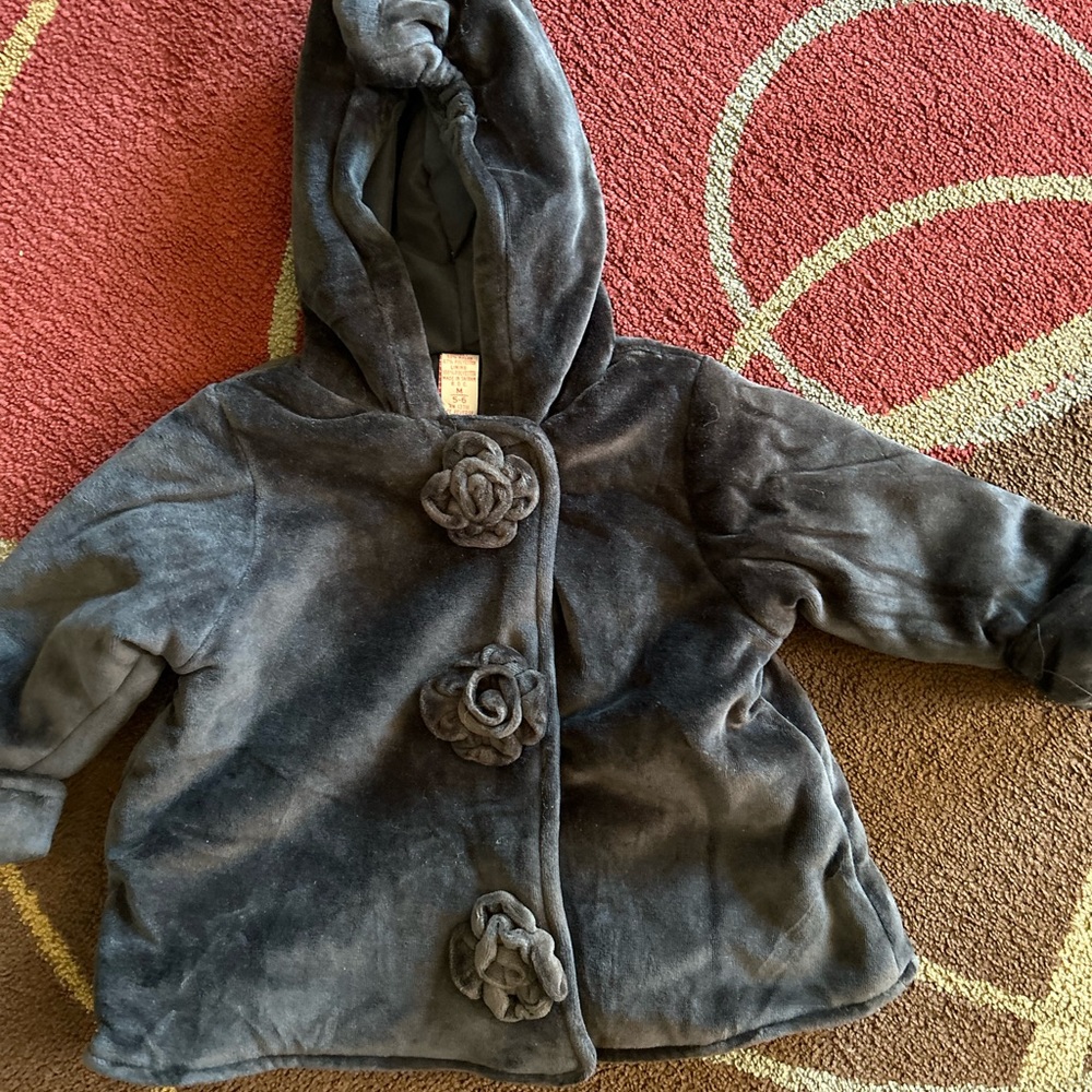 Baby coat black color size 5-6 months new
